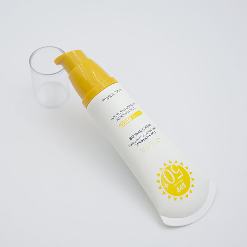 Изготовленные на заказ пластиковые тубы для упаковки косметики, безвоздушный насос, крем BB CC, тональный лосьон и очищающий крем для глаз, разные цвета