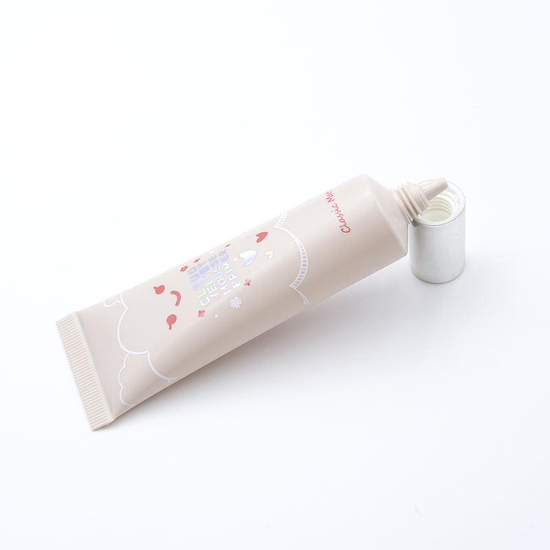 OEM15ML BB Foundation Liquid Cream Длинный наконечник сопла Винтовая крышка PE Косметическая упаковка для тюбиков Солнцезащитный крем для глаз с сжимаемой трубкой