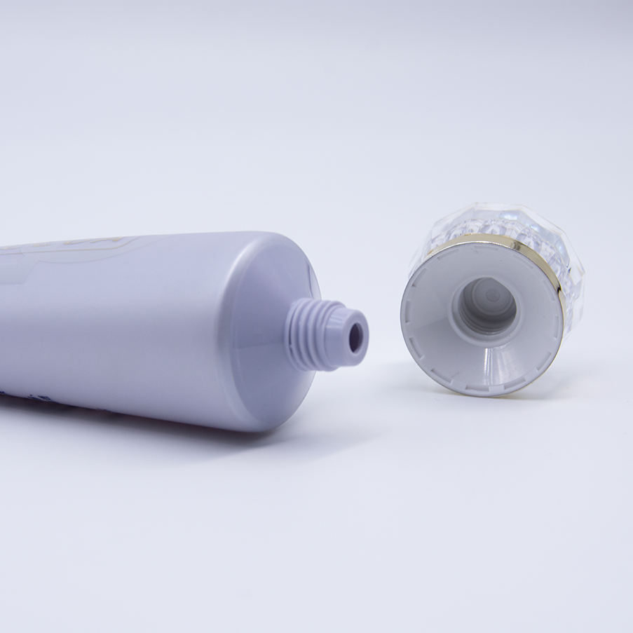 Настраиваемые эмульсии для лица, пустые косметические пластиковые тюбики, полиэтиленовый материал, используемый для солнцезащитного крема, упаковочных контейнеров для ухода за кожей