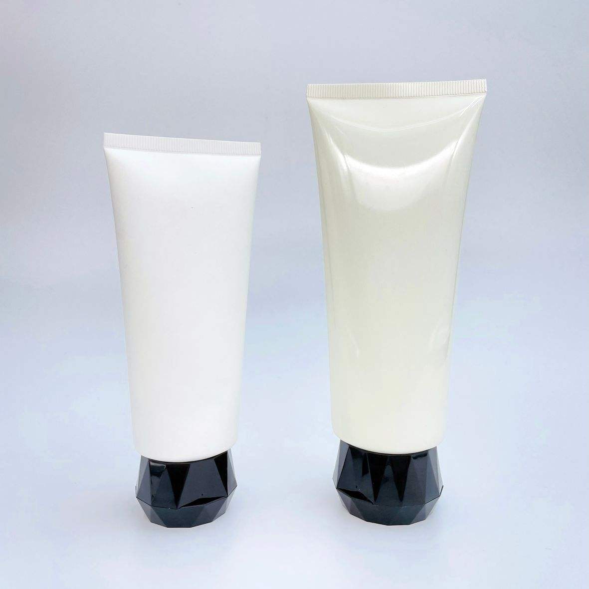 Изготовленная на заказ белая пластиковая упаковка, крем, косметический тюбик из полиэтилена в качестве материала, тюбик для упаковки маски для лица для ухода за кожей, лосьон, солнцезащитный крем