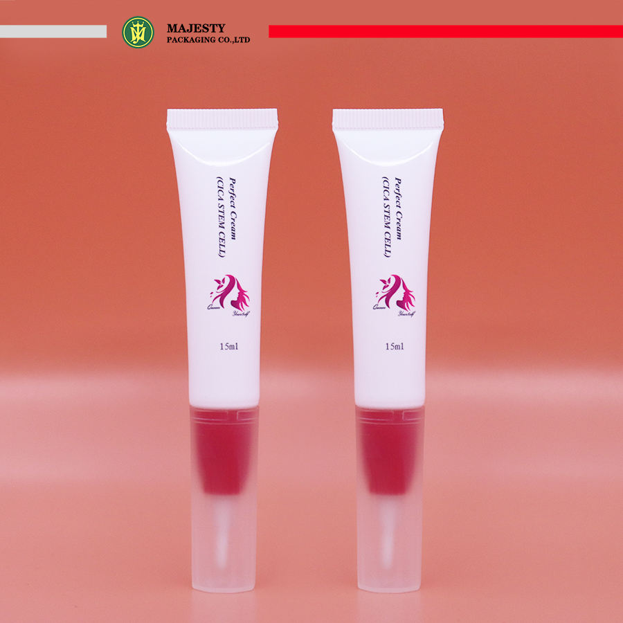Мини-5 мл/10 мл/15 мл пластиковые упаковочные тюбики для бальзама для губ с кистью-аппликатором, пустые контейнеры для бальзама для губ