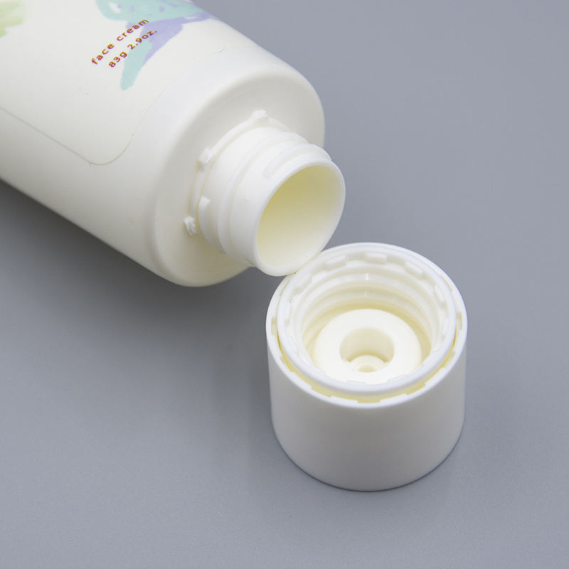 Индивидуальная мягкая пластиковая трубка для мытья лица и лосьона для упаковки крема для рук с закручивающейся верхней крышкой Индивидуальный дизайн