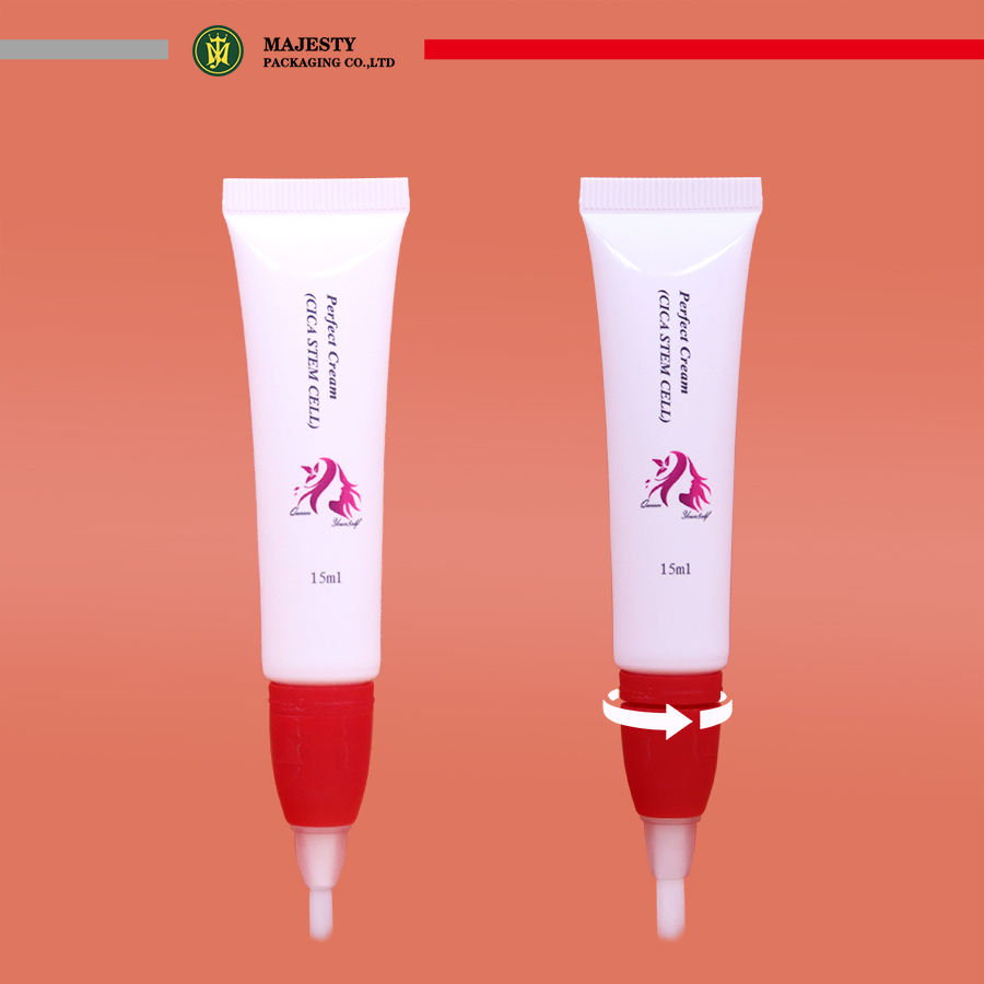 Мини-5 мл/10 мл/15 мл пластиковые упаковочные тюбики для бальзама для губ с кистью-аппликатором, пустые контейнеры для бальзама для губ