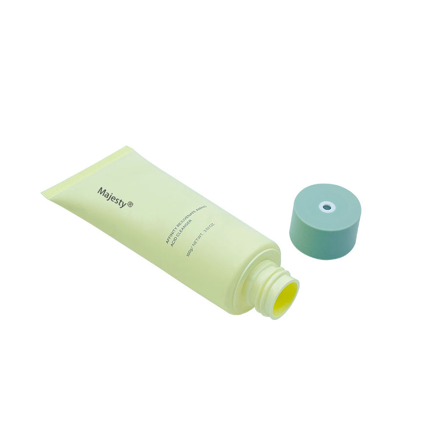 Средняя дозирующая завинчивающаяся крышка. Пластиковая упаковка для туб, подходит для очищающего средства для лица. Лосьон для лица. Косметическая упаковка. Пустая упаковка.