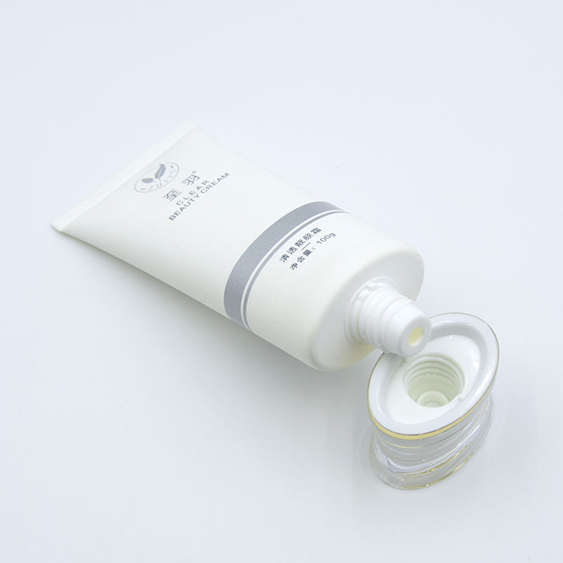OEM120 мл мягкий пластиковый тюбик для лосьона для тела, солнцезащитного крема, очищающего шампуня с винтовой крышкой, косметического средства для умывания лица Essential