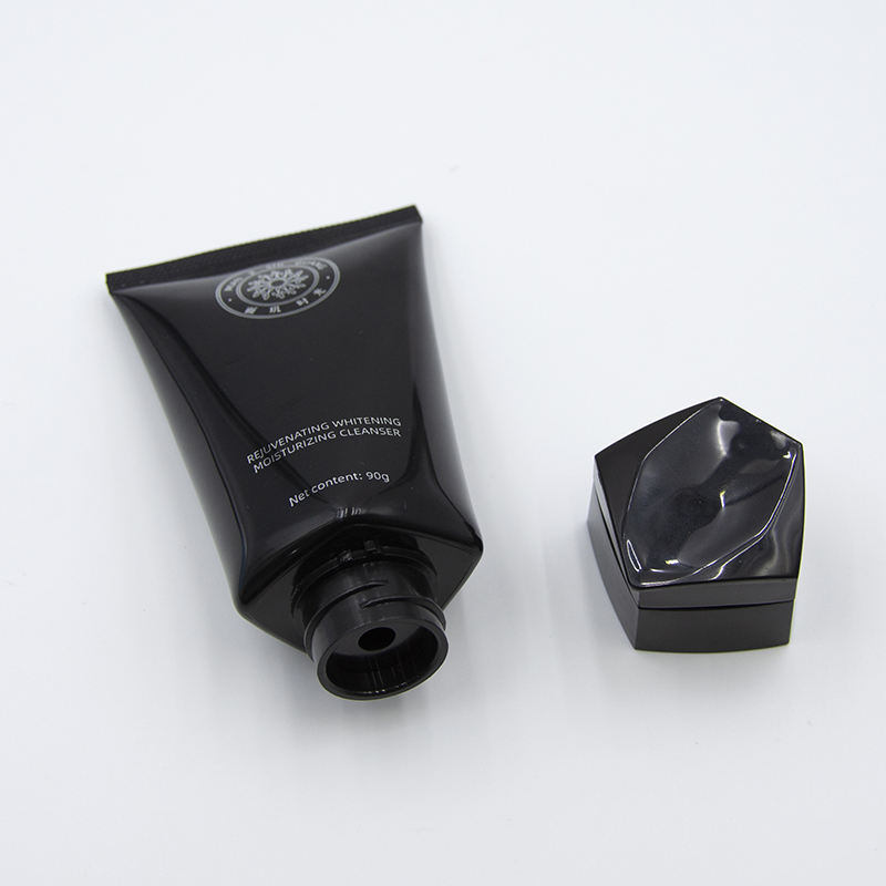 Горячие продажи на заказ, косметические пластиковые тубы 50 мл, 100 мл, 150 мл, мягкая сжимаемая упаковка со специальной крышкой, очищающее средство для лица, крем для лица