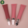 Изготовленные на заказ пустые мягкие тюбики для губной помады, туши и ухода за кожей с аппликатором из цинкового сплава и массажной сыворотки для глаз для ухода за губами